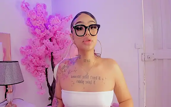 Mia Jansen online show from 01.15.25