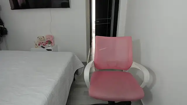 Ori valentina online show from 02.06.25