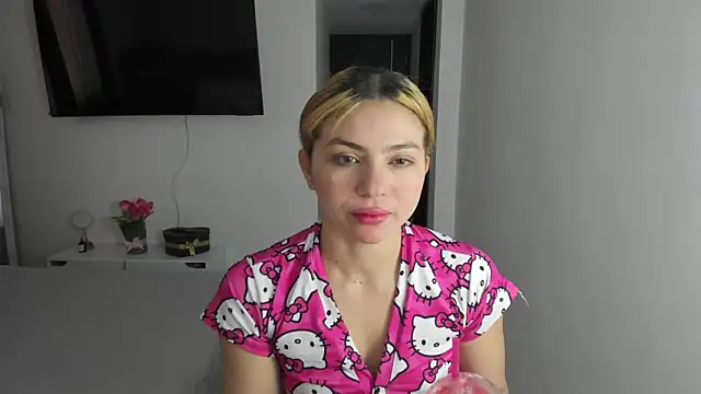 Ori valentina online show from 02.28.25