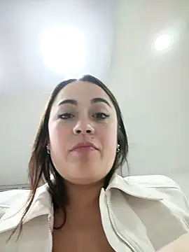 Lesly 10- online show from 11.20.25