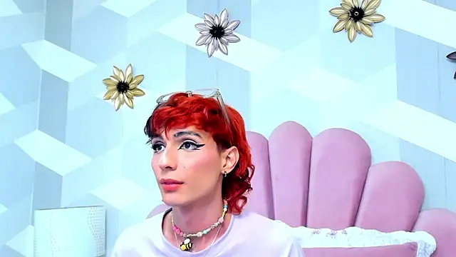 KylieMonnett online show from 03.05.25