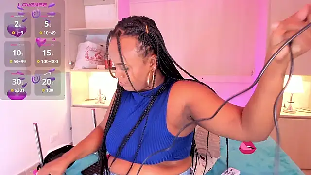 EmilyyStuart online show from 03.08.25