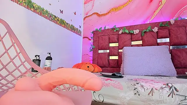 melody paris online show from 02.08.25