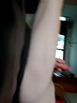 Sexybeer2005 online show from 10.30.25