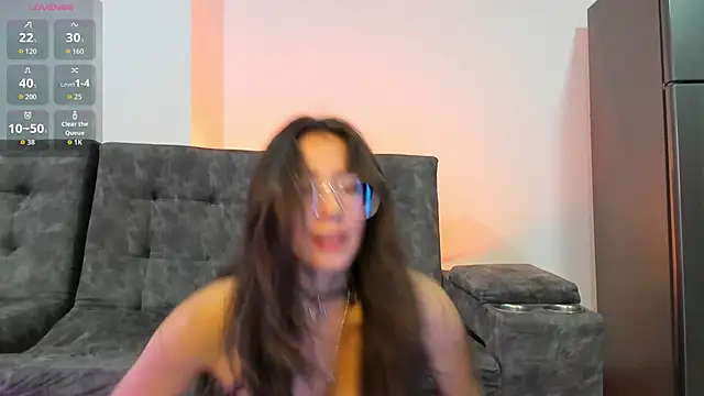emmadiaz1 online show from 05.25.26