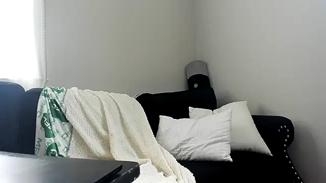 MistressKatie13xxx online show from 12.15.24