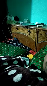 Snapshot of Lustyful_Couple chatting on 01.27.25 Lustyful Couple online show from 01.27.25