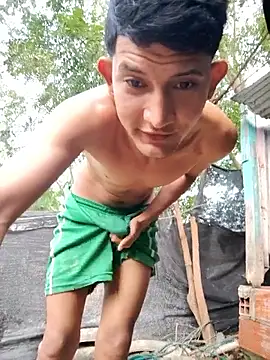 Valentinacuc online show from 02.04.26