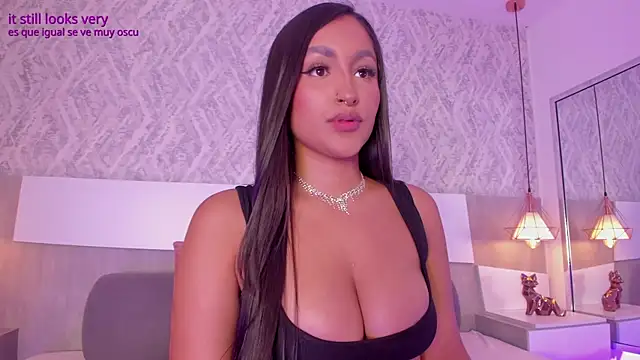 AishaPeyton online show from 11.24.25