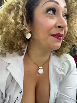 Katti Barrera online show from 07.25.26