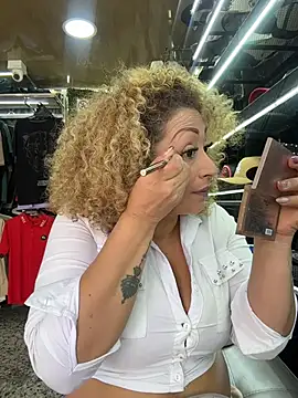 Katti Barrera online show from 07.26.26
