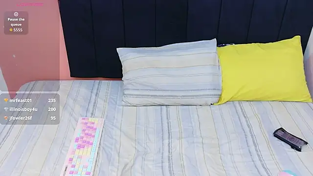 petitelittleebony online show from 02.15.26