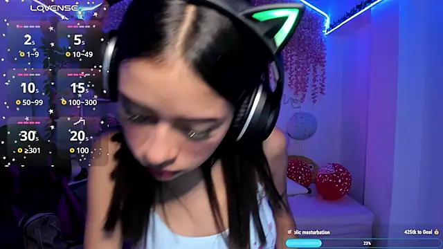 cat kitty18  online show from 02.06.25