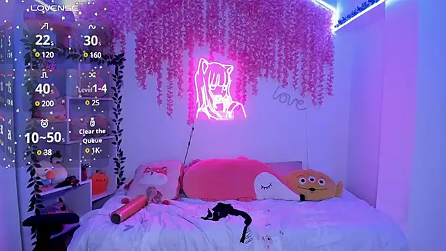 cat kitty18  online show from 02.11.25