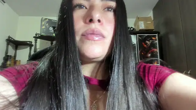Snapshot of missexy303av chatting on 03.04.25 missexy303av online show from 03.04.25