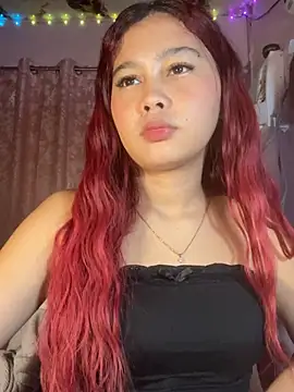 Snapshot of ursweet_babygirl chatting on 07.13.26 ursweet babygirl online show from 07.13.26