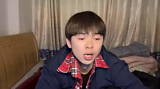 xiaottt1918 online show from 01.12.25