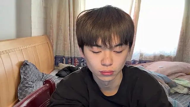 xiaottt1918 online show from 01.13.25