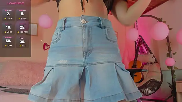 honey fox1 online show from 02.17.25