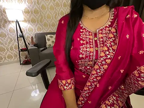 Snapshot of SamairAhh chatting on 01.14.25 SamairAhh online show from 01.14.25