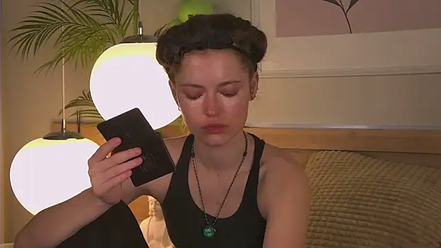 Snapshot of AshleyDouglas chatting on 01.23.25 AshleyDouglas online show from 01.23.25