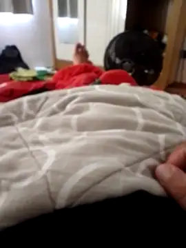 Snapshot of jhondivulga18 chatting on 04.14.26 jhondivulga18 online show from 04.14.26