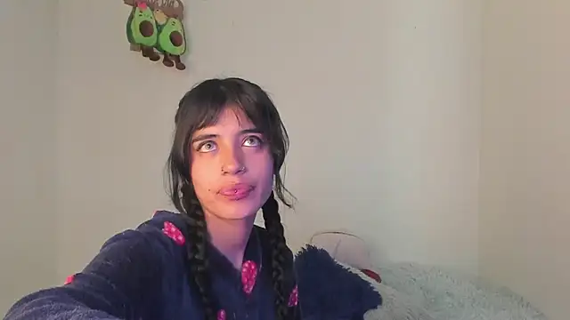 Snapshot of CelesteXCute chatting on 02.05.25 CelesteXCute online show from 02.05.25