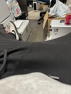 Snapshot of chubbydadb0d chatting on 11.21.25 chubbydadb0d online show from 11.21.25