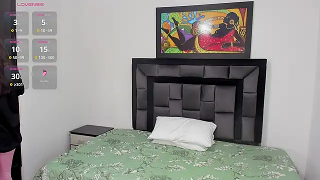 tatiana valencia online show from 02.10.25