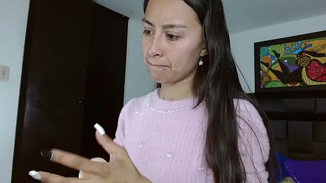 tatiana valencia online show from 02.18.25