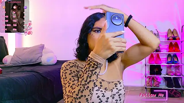 CampbelGinger online show from 10.30.25