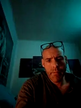 Snapshot of medioarabemediogypsi chatting on 02.11.26 medioarabemediogypsi online show from 02.11.26