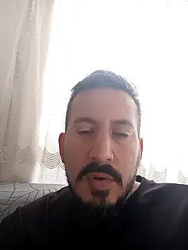 Snapshot of Karizmatikman chatting on 03.14.26 Karizmatikman online show from 03.14.26