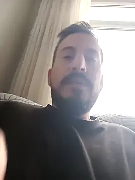 Snapshot of Karizmatikman chatting on 03.20.26 Karizmatikman online show from 03.20.26