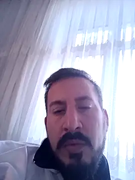 Snapshot of Karizmatikman chatting on 03.26.26 Karizmatikman online show from 03.26.26