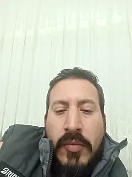 Snapshot of Karizmatikman chatting on 04.22.26 Karizmatikman online show from 04.22.26