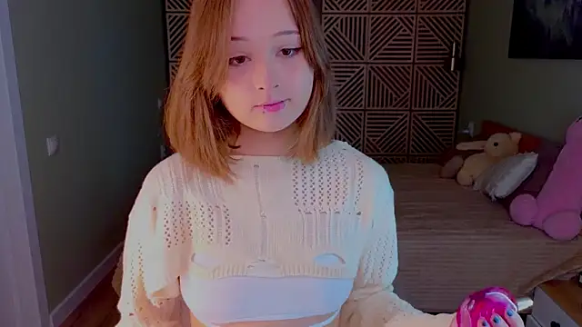 Mary uw online show from 06.23.26