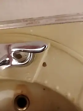 rober245 online show from 04.21.26