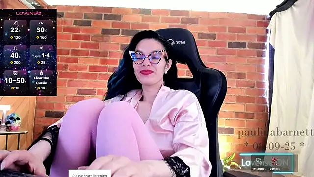 paulinabarnett- online show from 09.08.25