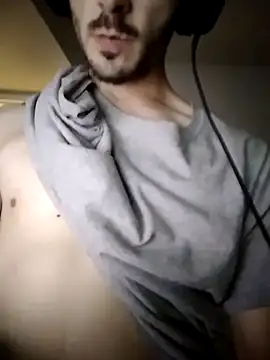 Snapshot of helloongg chatting on 10.30.25 helloongg online show from 10.30.25