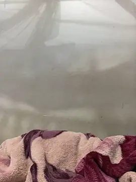 Lona Lina online show from 01.05.25