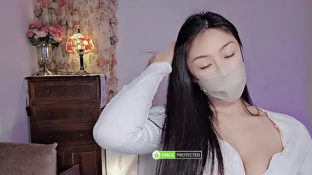 L-Moonlight online show from 12.05.24