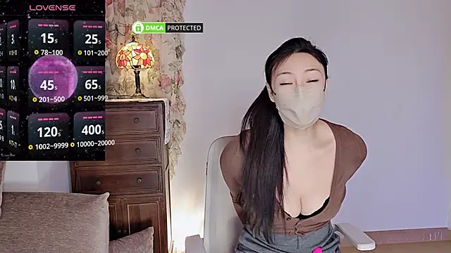 L-Moonlight online show from 01.04.25