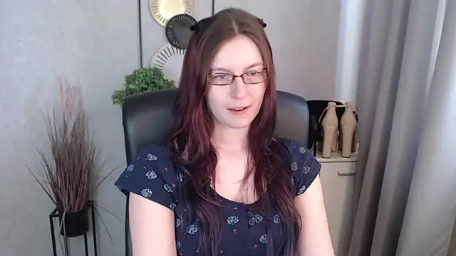 emmaxDelight online show from 03.13.26