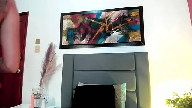 Snapshot of MelissaFoxx chatting on 10.14.25 MelissaFoxx online show from 10.14.25