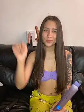  Luuna online show from 09.19.25