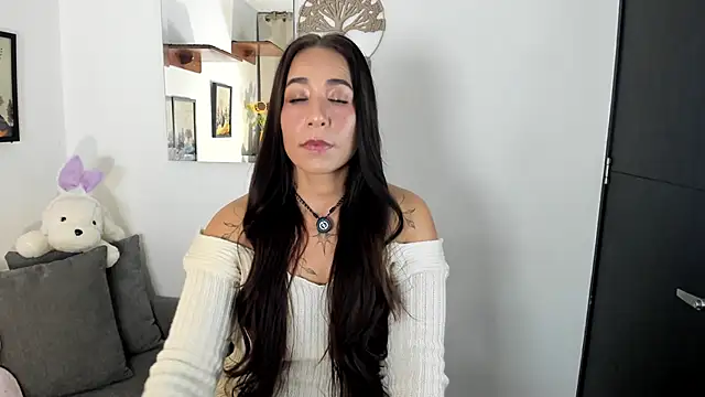 electra hunt online show from 04.21.26
