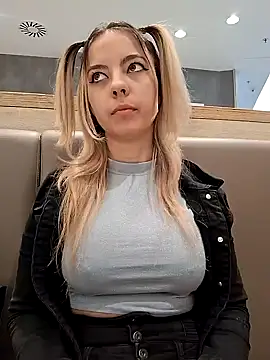 allinqueen online show from 02.24.25