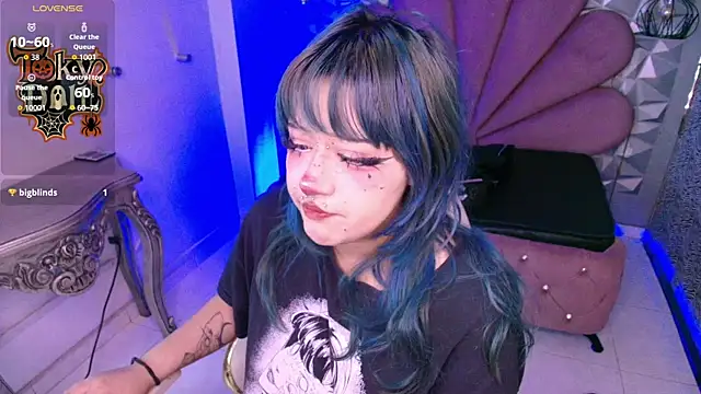 Snapshot of toky_doll chatting on 11.02.25 toky doll online show from 11.02.25