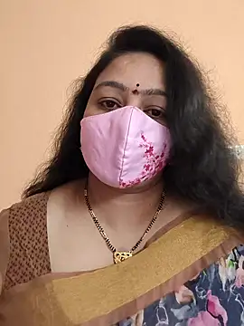 neelu-hoty online show from 03.05.25